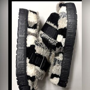 UGG Fluffita Cali Black White Gray Slide Slippers